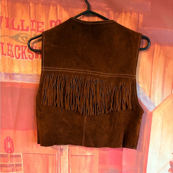 Vintage Cropped Brown Suede Fringe Leather Vest - Picture 6 of 6